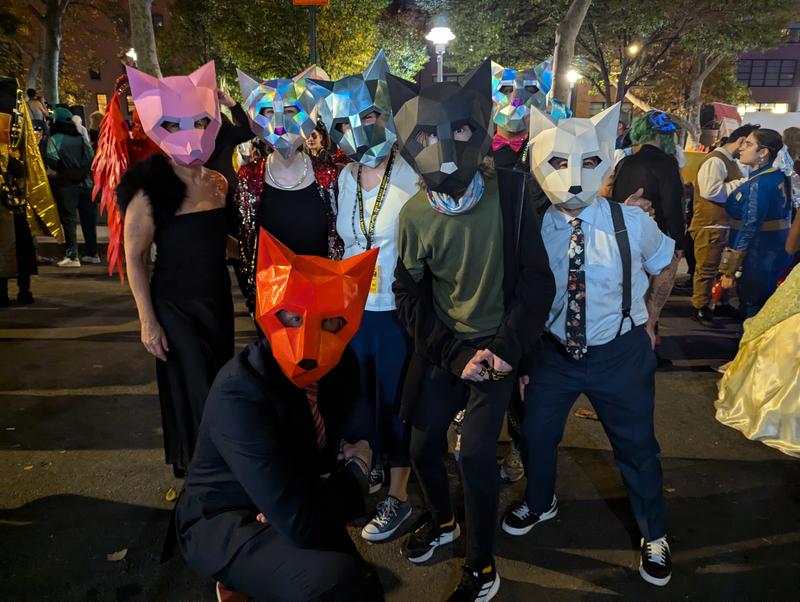 Papercraft cat heads
